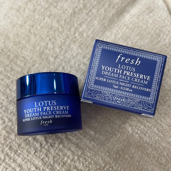 fresh Lotus Anti-Aging Night Moisturizer - Picture 9 of 9